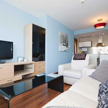 アパート Apartamento Con Cochera Edificio Monte Oiz