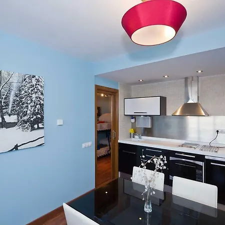 Apartamento Con Cochera Edificio Monte Oiz アパート シエラネバダ