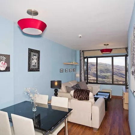 Apartamento Con Cochera Edificio Monte Oiz *