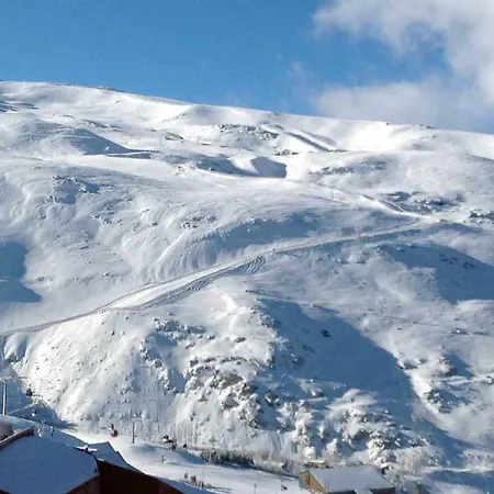 Apartamento Con Cochera Edificio Monte Oiz * 塞拉内华达