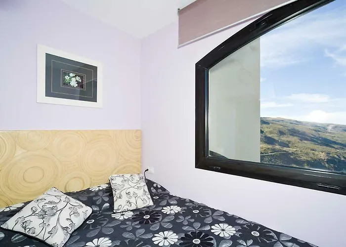 Apartamento Con Cochera Edificio Monte Oiz *